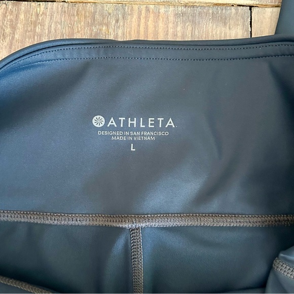 Athleta Gray Leggings ✨ - Picture 2 of 5